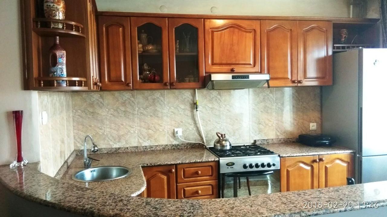 Apartment K. Gamsakhurdia St. Batumi Exterior foto